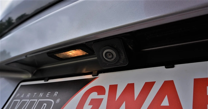 Peugeot 3008 cena 76900 przebieg: 191000, rok produkcji 2018 z Szczucin małe 667